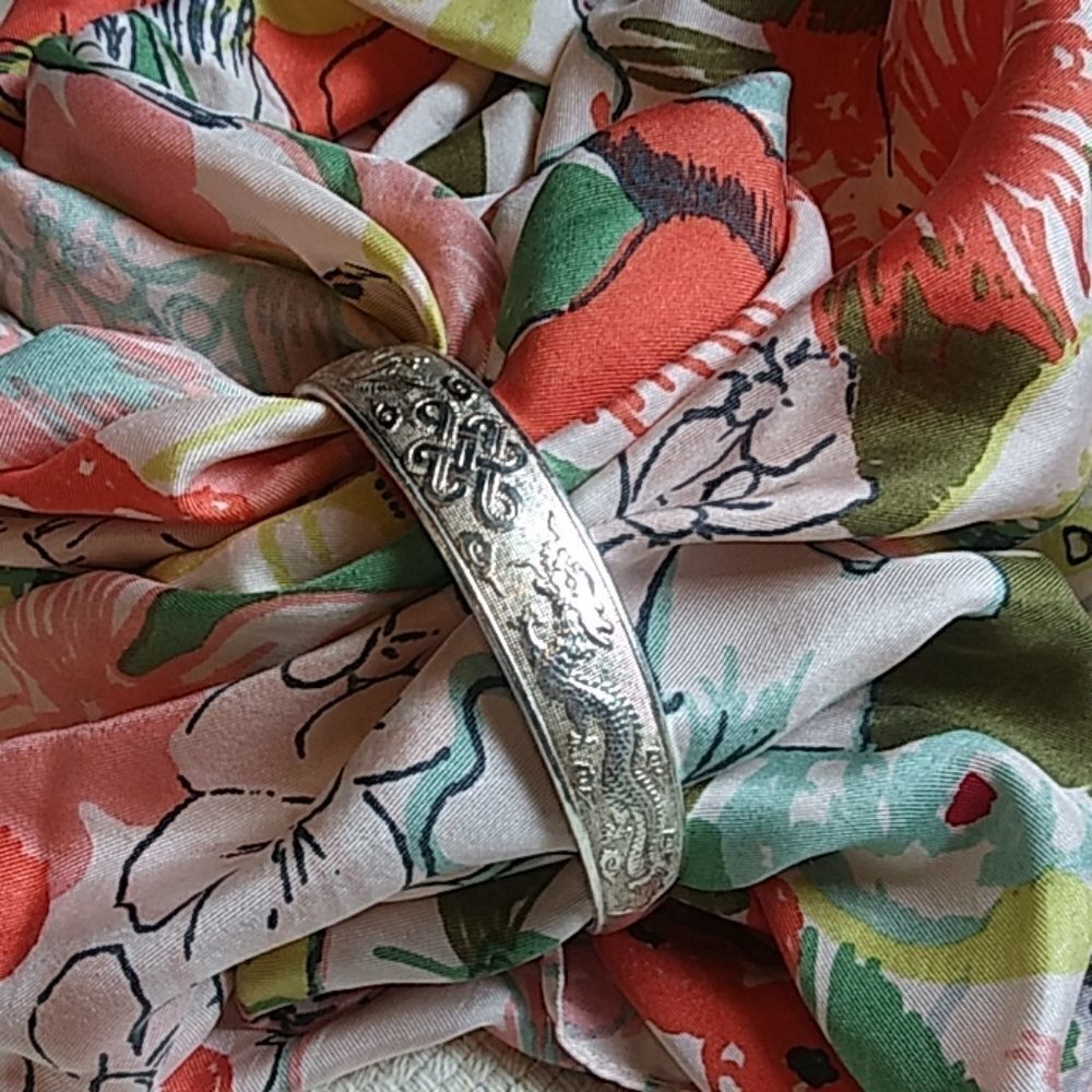 Bracelet    - Picture 2 of 6